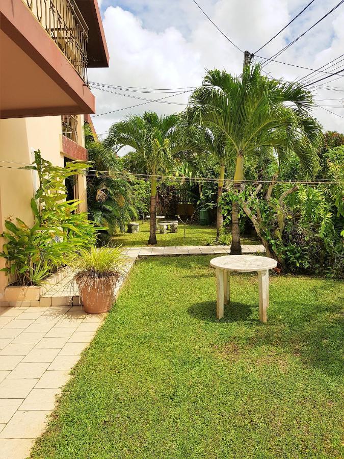 Appartement Moderne A Le Lamentin Avec Piscine Partagee 20M² Exterior foto